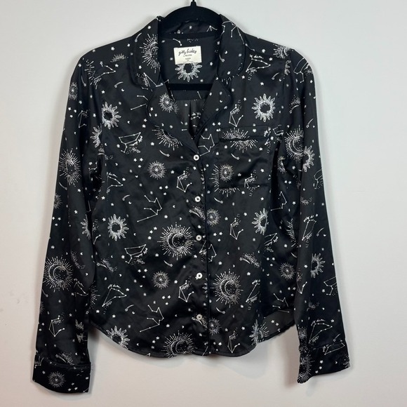 Gilly Hicks Other - Gilly‎ Hicks by Hollister Black Space Pattern Sleep Shirt Womens XS Satin Soft